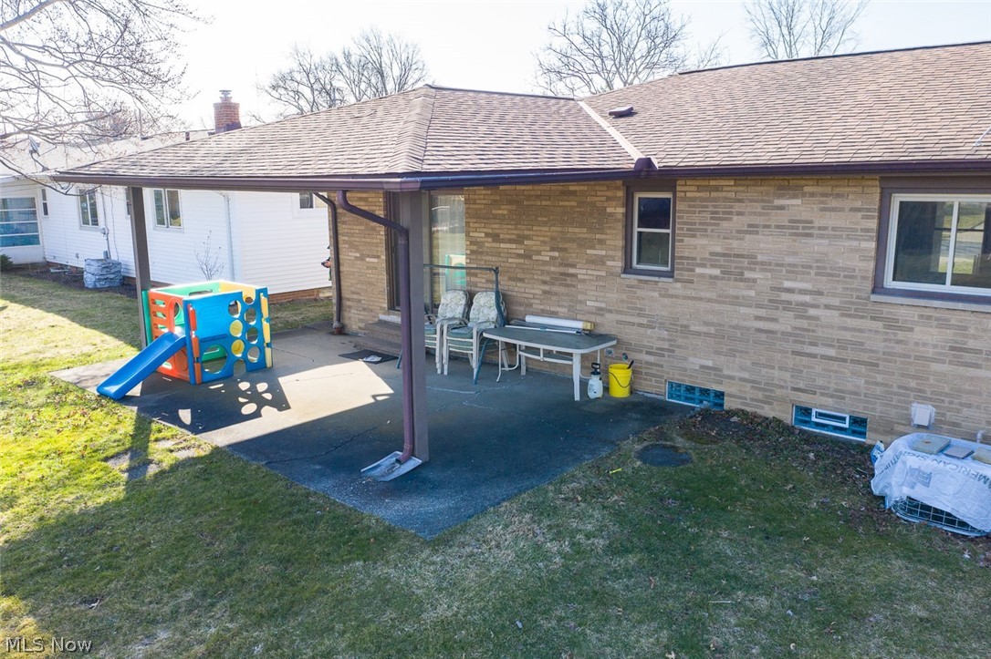 8210 Royal Ridge Drive Parma, OH 44129 - Photo 27 of 31