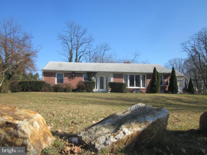 645 Warwick Road Lawnside, NJ 08045 - Photo 1 of 11