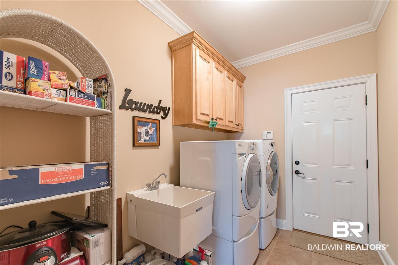 9533 Marchand Avenue Daphne, AL 36526 - Photo 40 of 50 Laundry Room