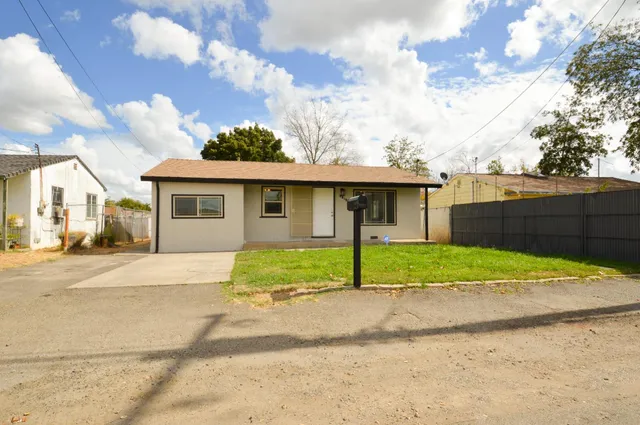 $378,800 | 2818 Plover Street, Sacramento, CA 95815