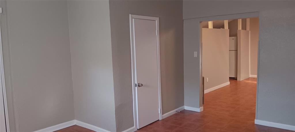 Hallway with baseboards
