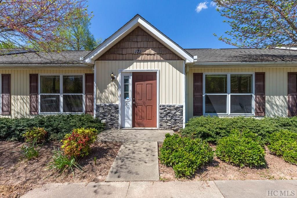 171-v-2 North Ridge Point, Unit 2 Sylva, NC 28779 - Photo 8 of 34 Gallery Image 8
