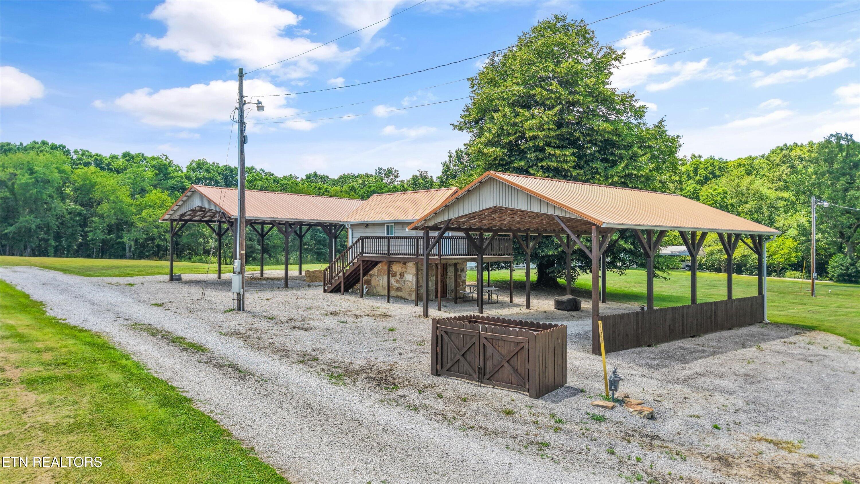 131 Burrville Road Sunbright, TN 37872 - Photo 6 of 55 60-131 Burrville Rd17