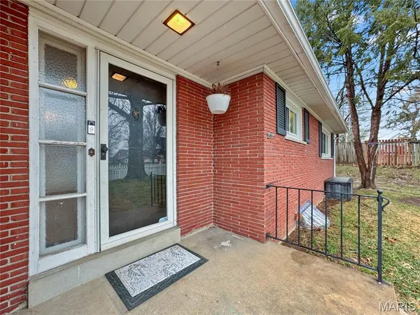 $309,500 | 325 North Market Street, Waterloo, IL 62298