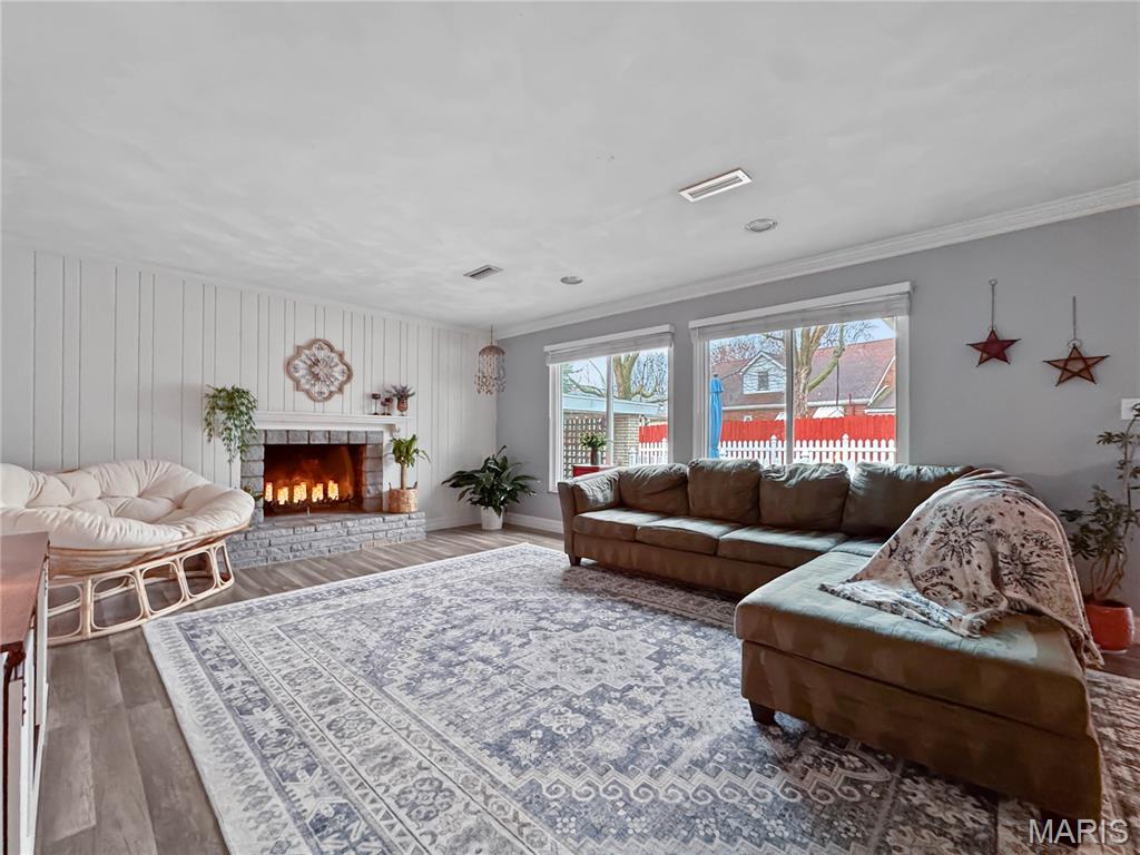 325 North Market Street Waterloo, IL 62298 - Photo 2 of 68