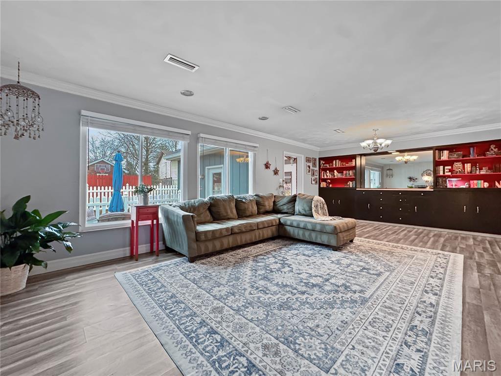 325 North Market Street Waterloo, IL 62298 - Photo 21 of 68