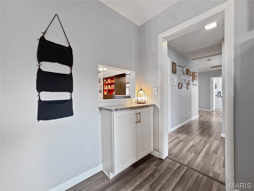 325 North Market Street Waterloo, IL 62298 - Photo 27 of 68