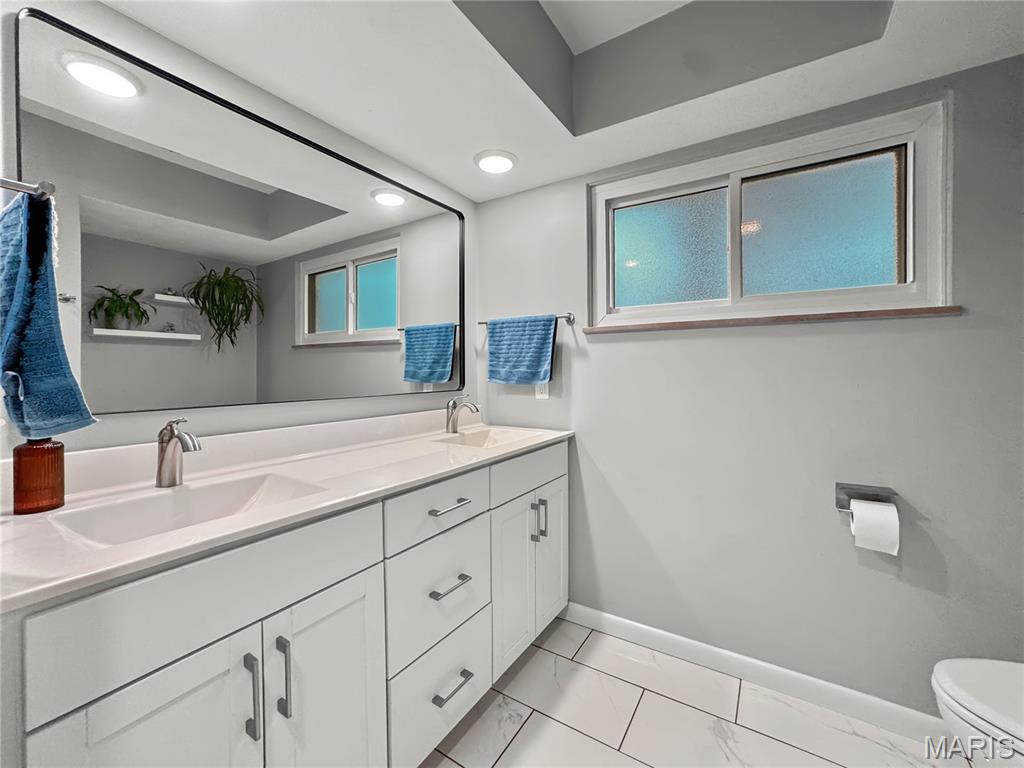 325 North Market Street Waterloo, IL 62298 - Photo 34 of 68