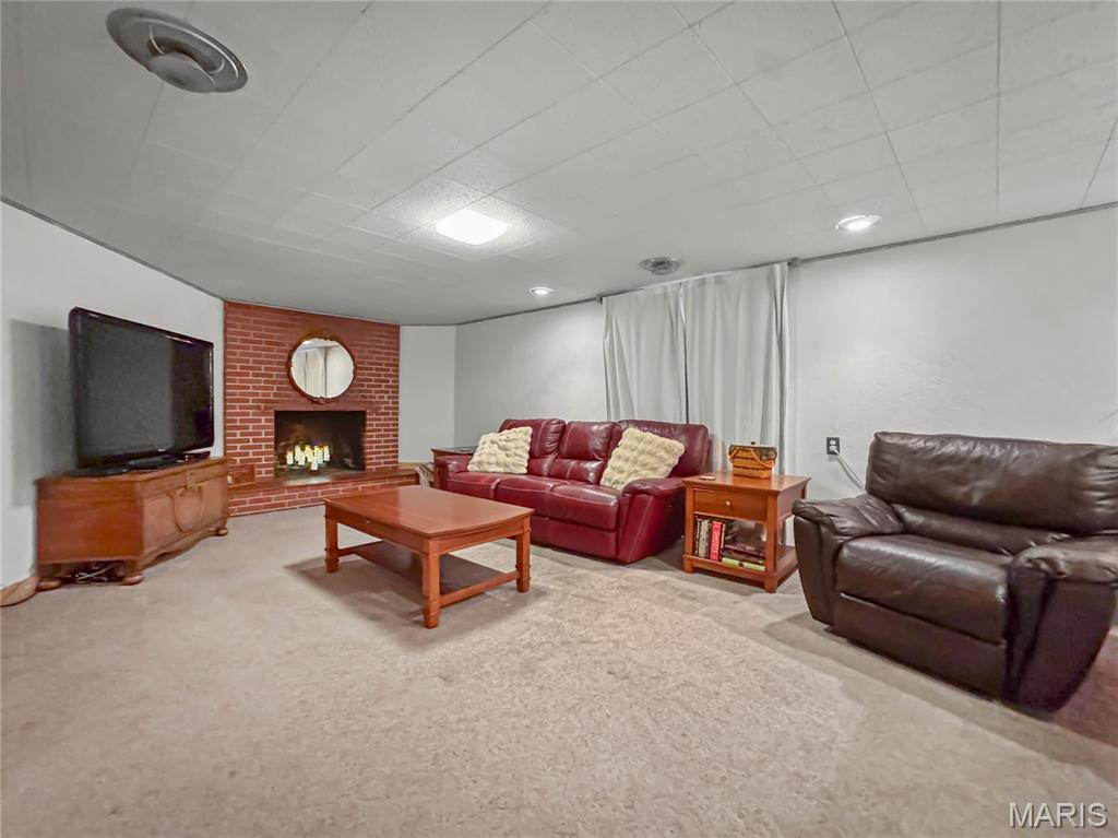 325 North Market Street Waterloo, IL 62298 - Photo 45 of 68