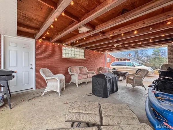 $309,500 | 325 North Market Street, Waterloo, IL 62298