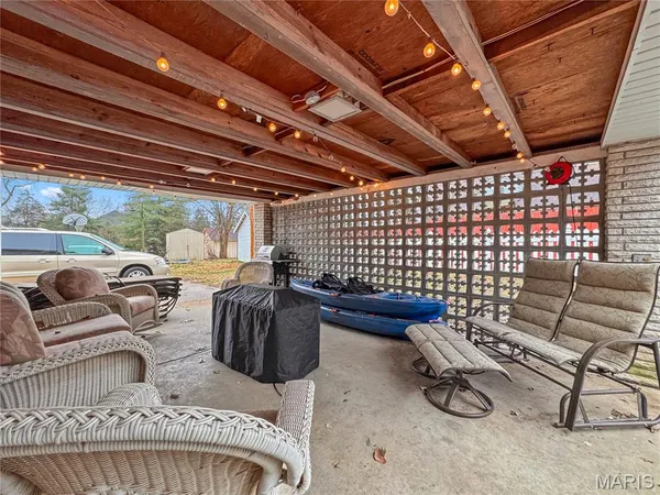 $309,500 | 325 North Market Street, Waterloo, IL 62298