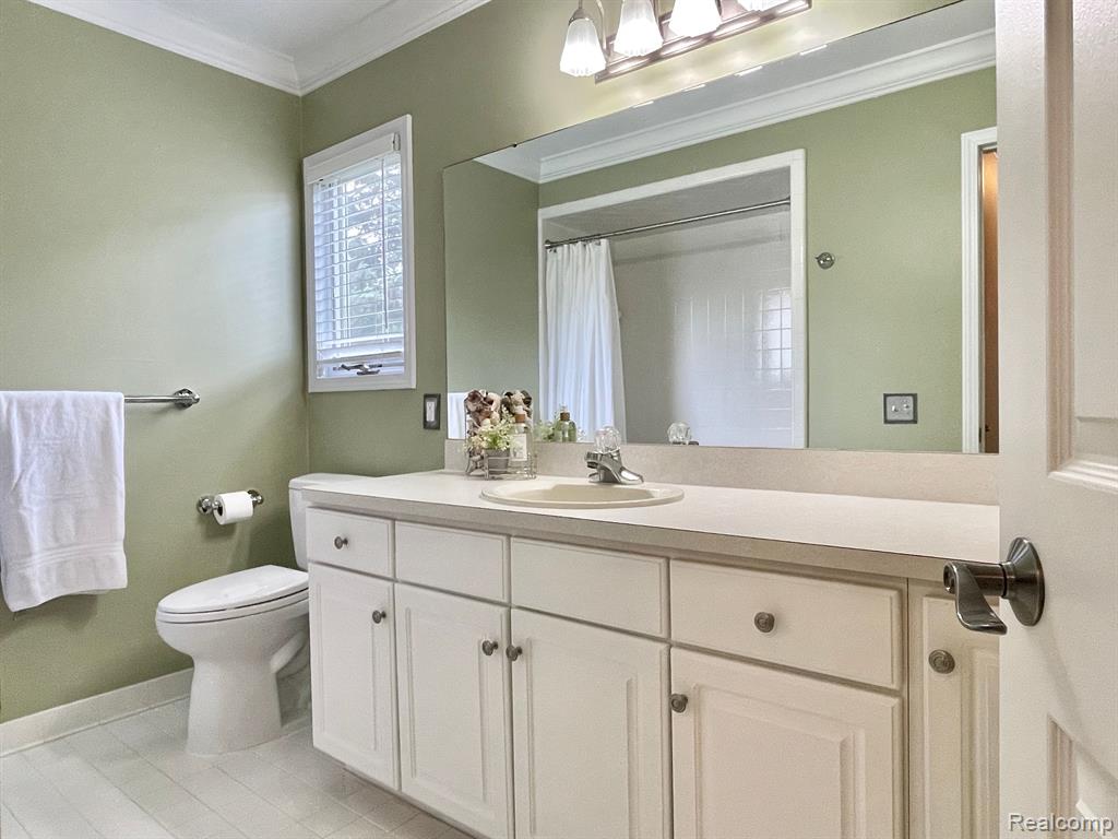 883 Snowmass Drive Rochester Hills, MI 48309 - Photo 34 of 44