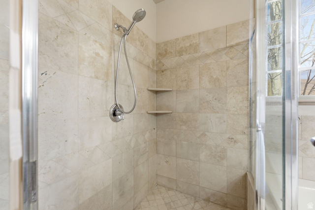3026 Lower Saddleback Road Park City, UT 84098 - Photo 36 of 71 Full bathroom featuring a shower stall