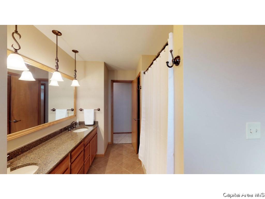 2064 Huntleigh Road Springfield, IL 62704 - Photo 30 of 36