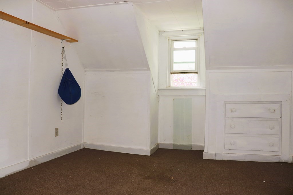 231 Rosewell Street Springfield, MA 01109 - Photo 24 of 24 an empty room with windows