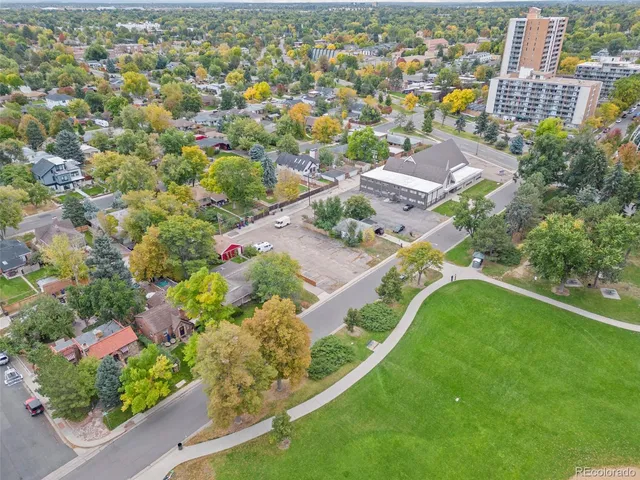 $1,200,000 | 1150-60 North Dahlia Street North, Denver, CO 80220