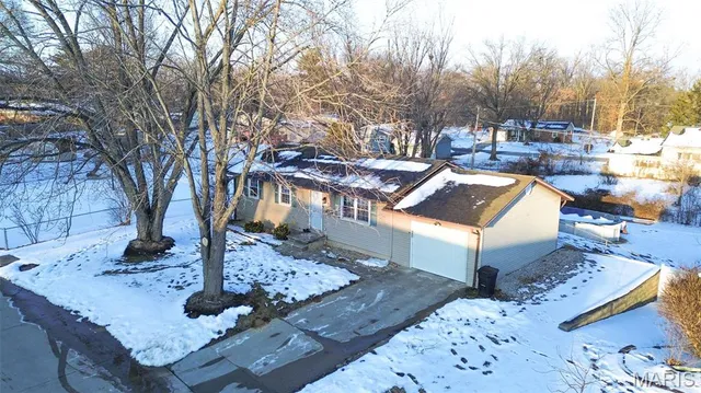 $174,900 | 4709 Snow White Terrace, Alton, IL 62002