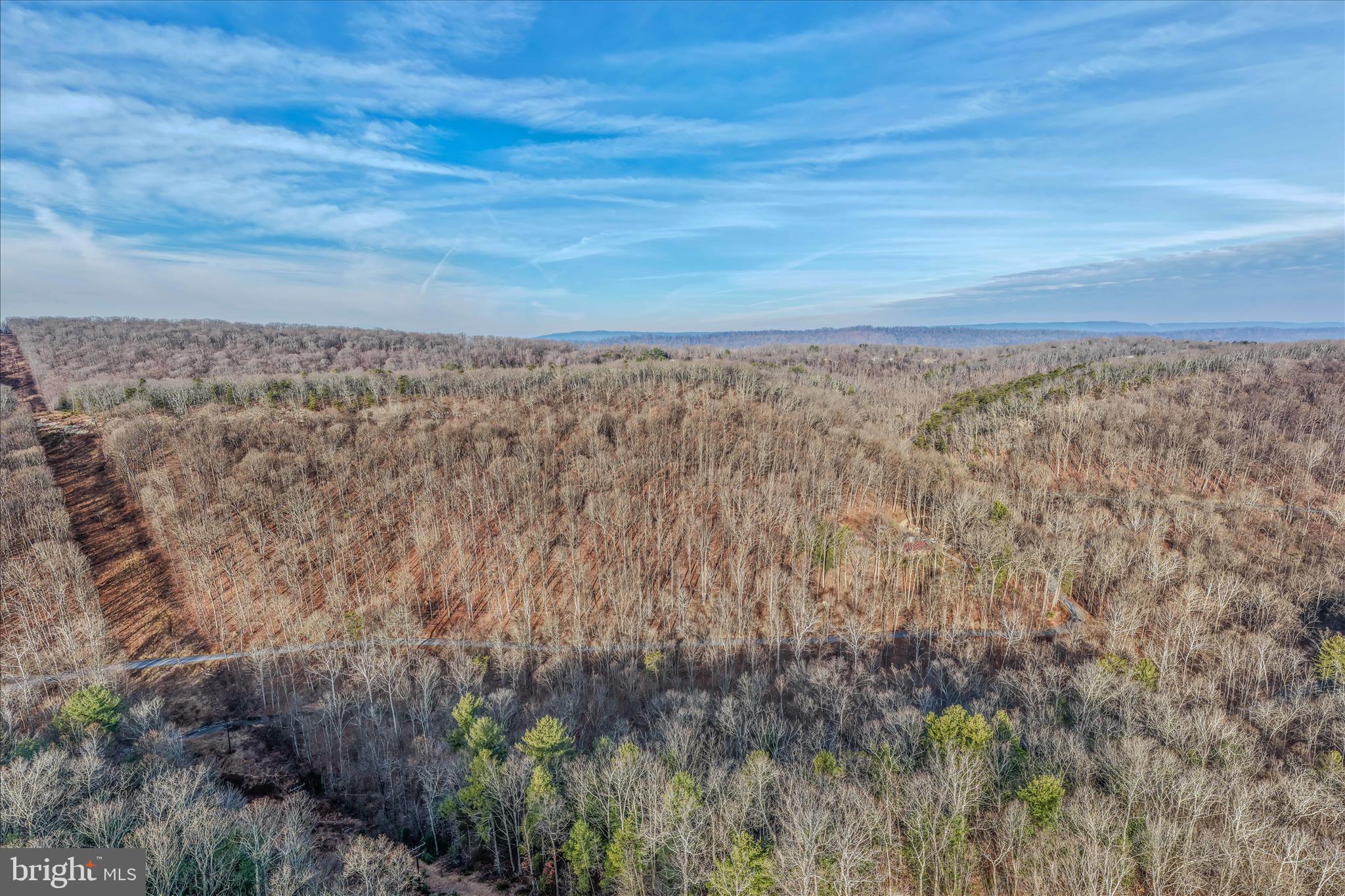Quaint Acres Lane Berkeley Springs, WV 25411 - Photo 22 of 61 a view of a dry yard with wooden floor and fence