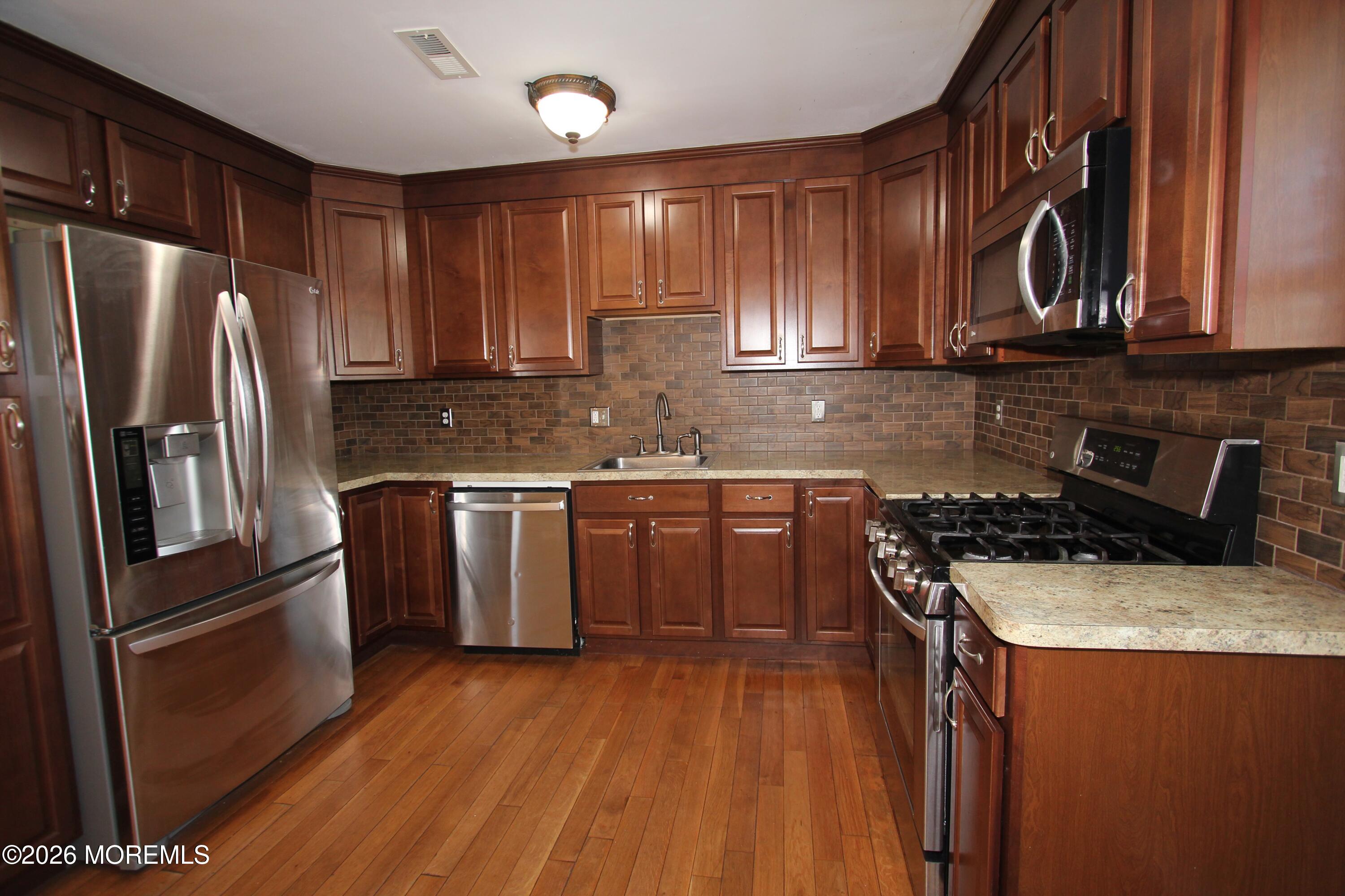 105 Milford Road Neptune Township, NJ 07753 - Photo 10 of 23 105 Milford - 13