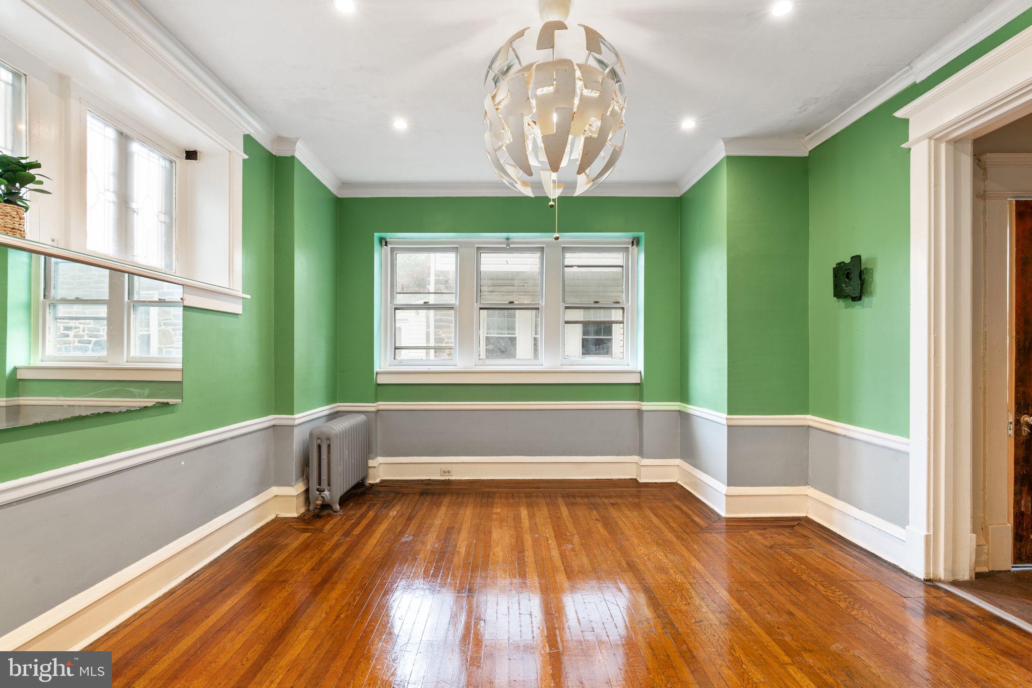 902 Wynnewood Road Philadelphia, PA 19151 - Photo 9 of 30 Gallery Image 9
