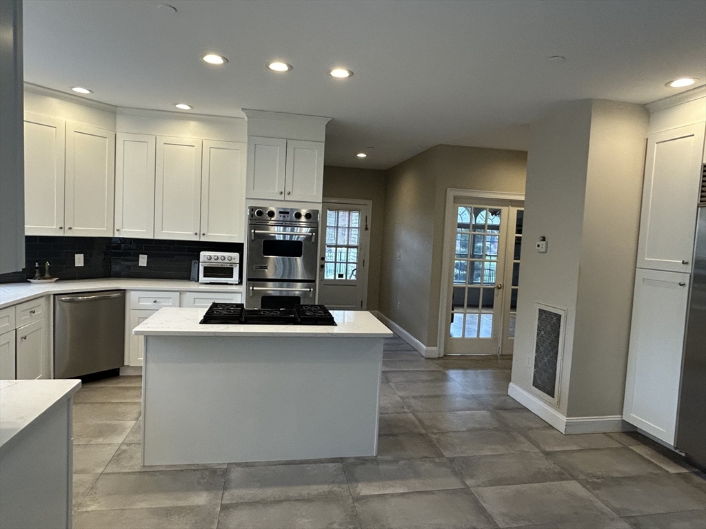 58 Andrews Road Wakefield, MA 01880 - Photo 15 of 39 Gallery Image 15