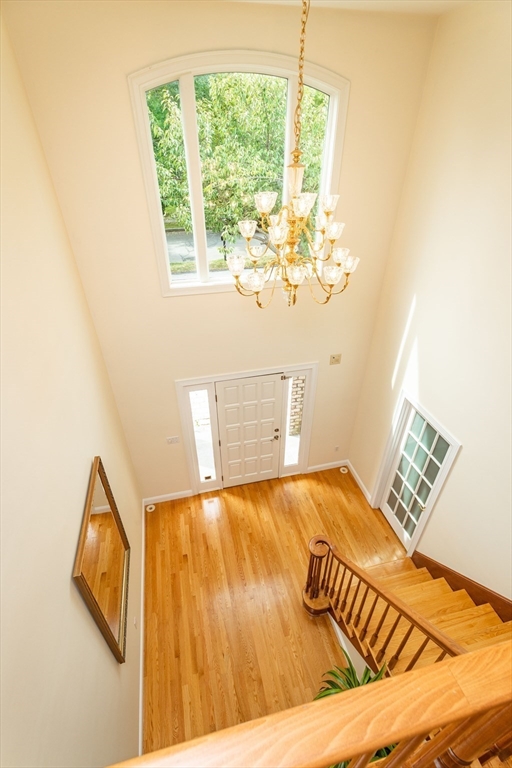 58 Andrews Road Wakefield, MA 01880 - Photo 9 of 39 Gallery Image 9