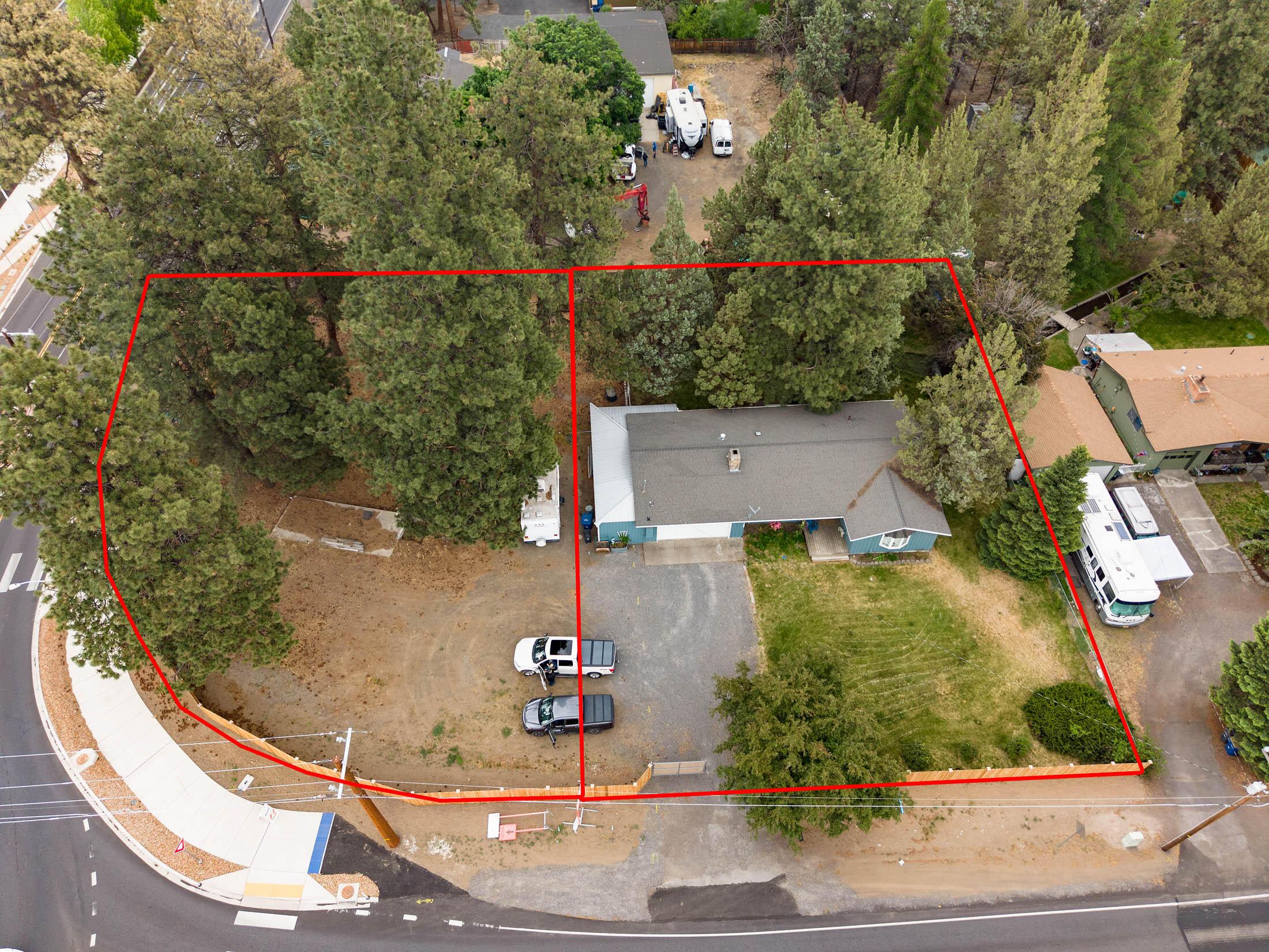 61984 Pettigrew Road Bend, OR 97702 - Photo 1 of 29
