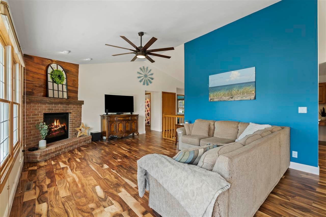 315 Partridge Avenue Marion, IA 52302 - Photo 8 of 24 Gallery Image 8