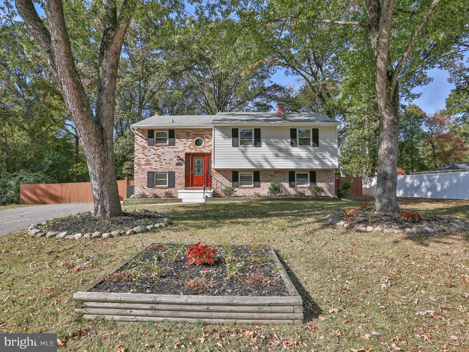 7804 Ruanne Court Pasadena, MD 21122 - Photo 1 of 30 Exterior (Front)