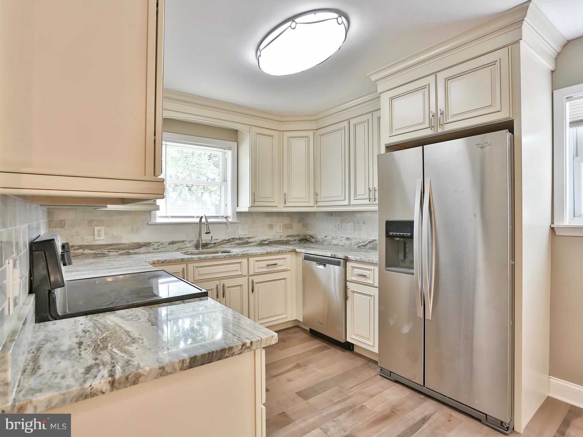 7804 Ruanne Court Pasadena, MD 21122 - Photo 11 of 30 Kitchen