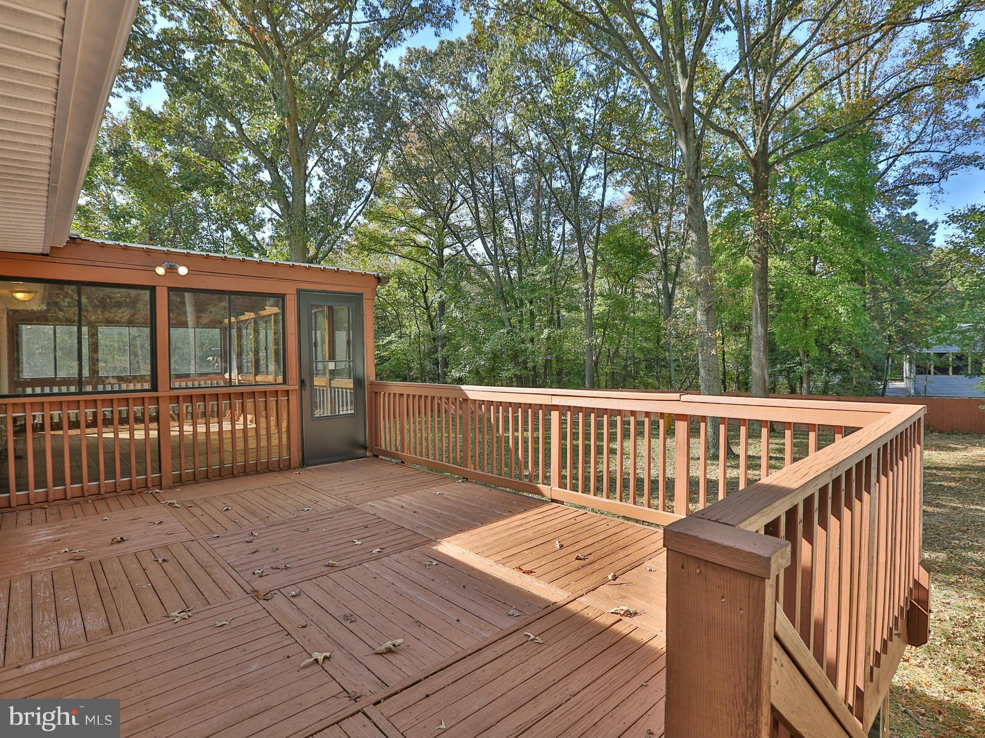 7804 Ruanne Court Pasadena, MD 21122 - Photo 26 of 30 Exterior (Rear)