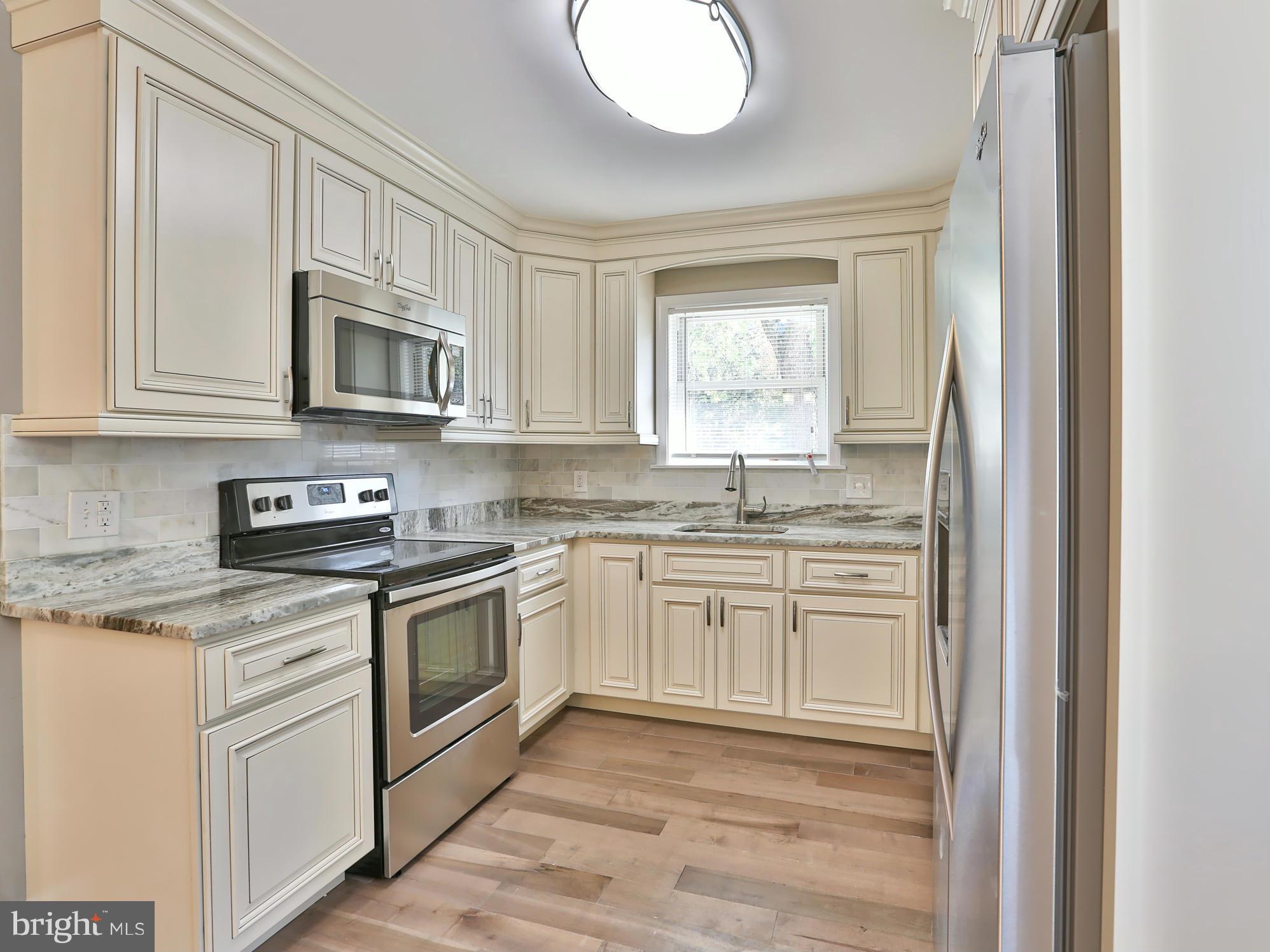 7804 Ruanne Court Pasadena, MD 21122 - Photo 10 of 30 Kitchen