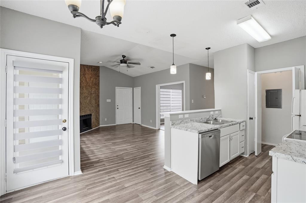4115 Esters Road, Unit 712 Irving, TX 75038 - Photo 7 of 19