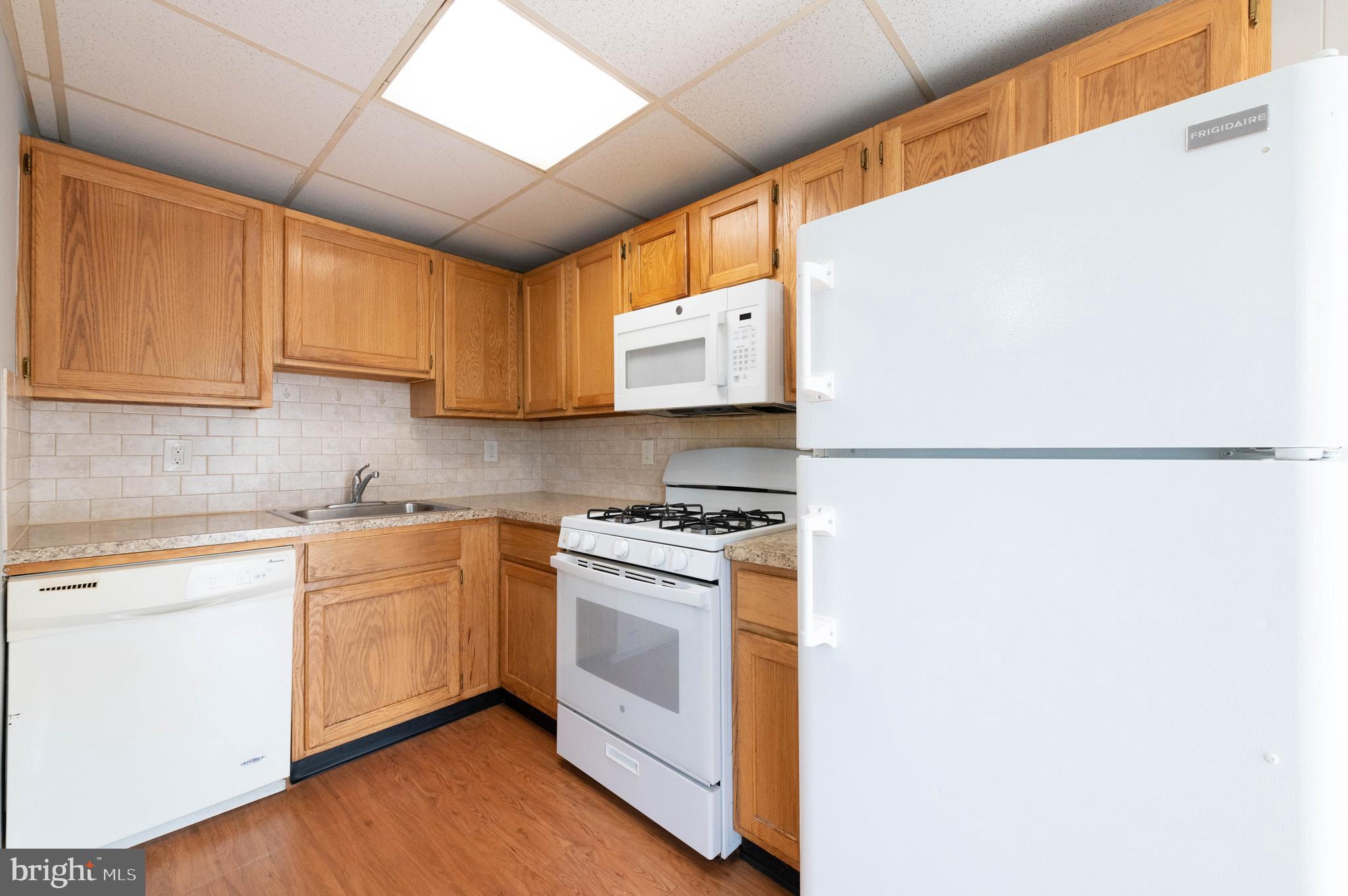 2079 Kent Road Folcroft, PA 19032 - Photo 3 of 31 Gallery Image 3