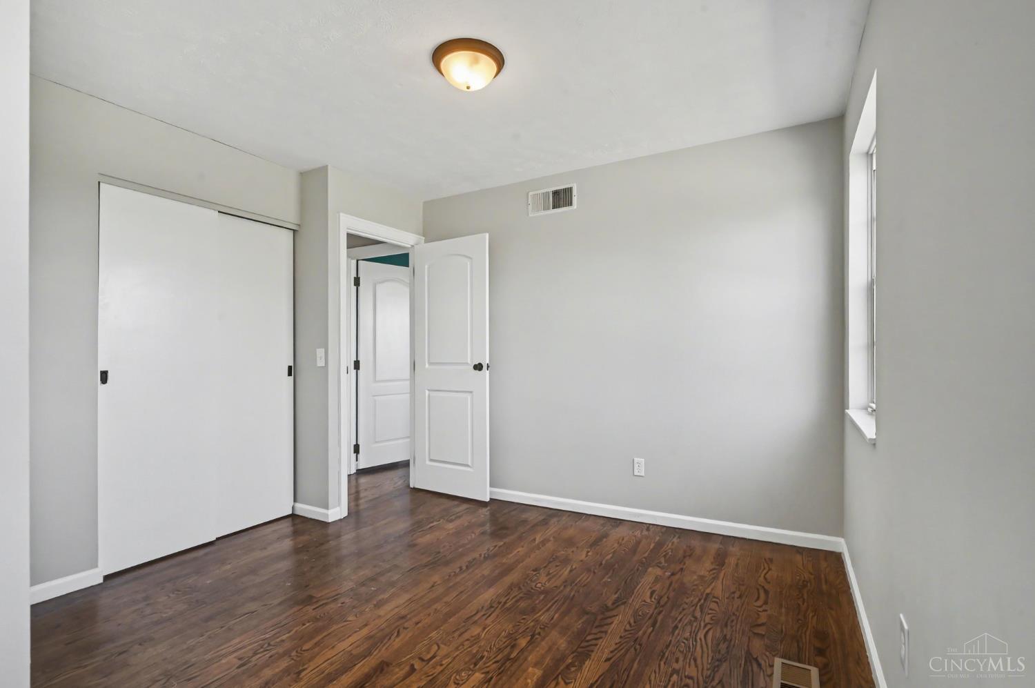 1759 John Gray Road Cincinnati, OH 45240 - Photo 22 of 35 Gallery Image 22