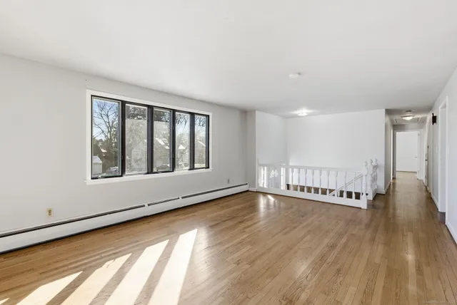 $2,700 | 8 Cherryfield Drive, West Hartford, CT 06107