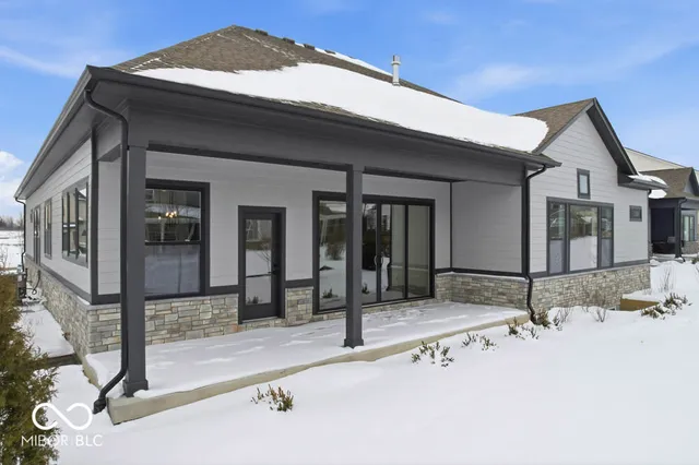 $899,986 | 19770 Chatham Shore Lane, Westfield, IN 46074