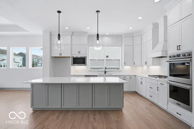 $899,986 | 19770 Chatham Shore Lane, Westfield, IN 46074