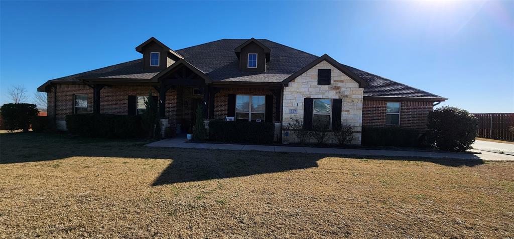 217 Heather Lane Decatur, TX 76234 - Photo 3 of 20