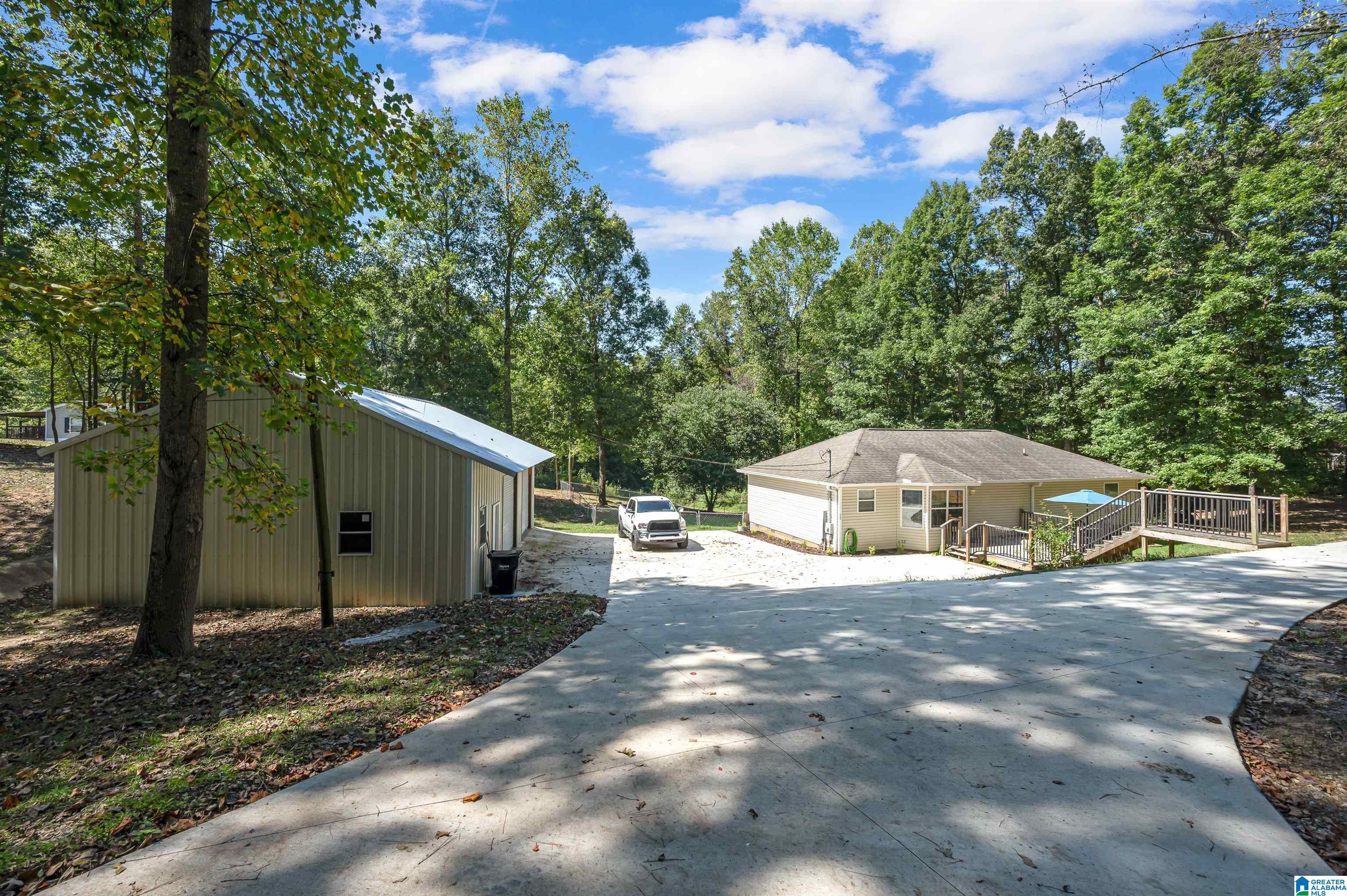 5976 Averhart Road Mount Olive, AL 35117 - Photo 36 of 38