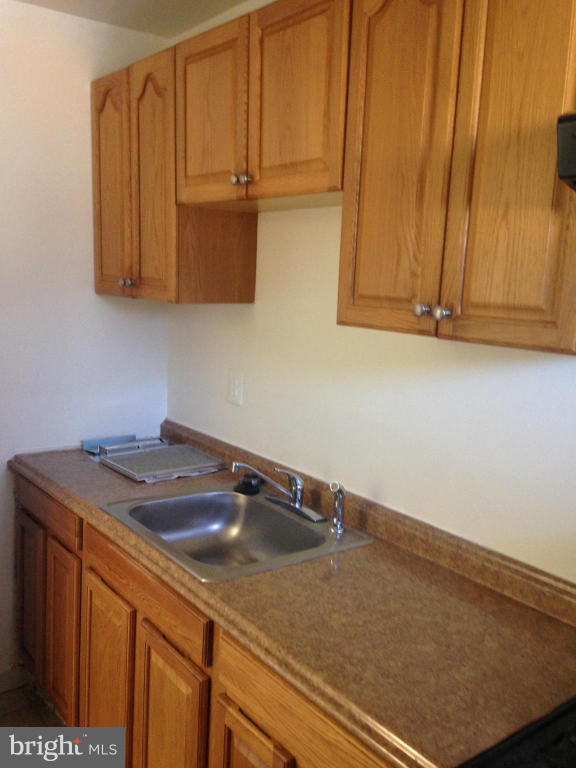 7721 Muncy Road Landover, MD 20785 - Photo 8 of 14 Kitchen Cabinets