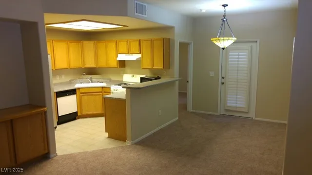 $1,250 | 9580 West Reno Avenue, Unit 218, Las Vegas, NV 89148