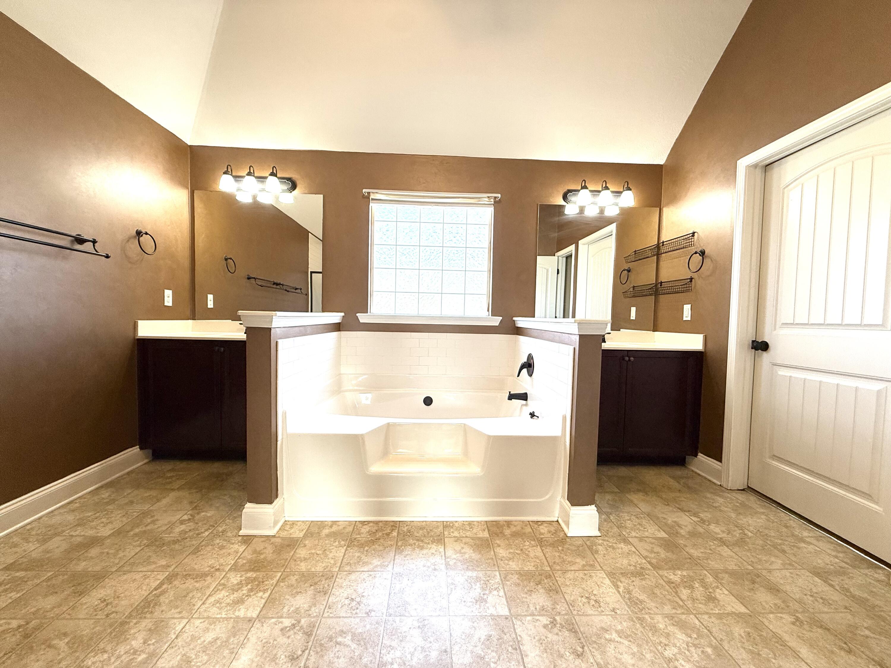 214 Kickham Lane Grovetown, GA 30813 - Photo 21 of 50 Primary Suite