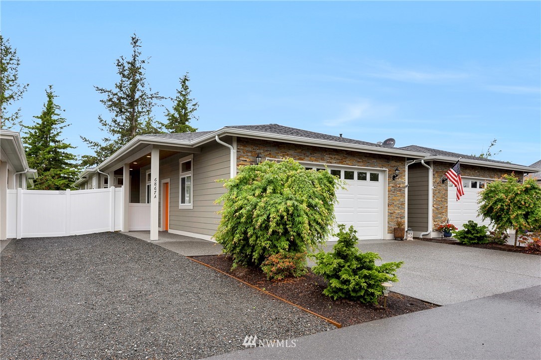 6867 Hannegan Road, Unit A Everson, WA 98247 - Photo 2 of 24 Gallery Image 2