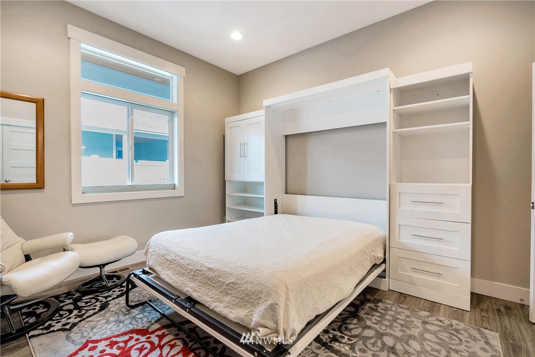 6867 Hannegan Road, Unit A Everson, WA 98247 - Photo 16 of 24 Gallery Image 16