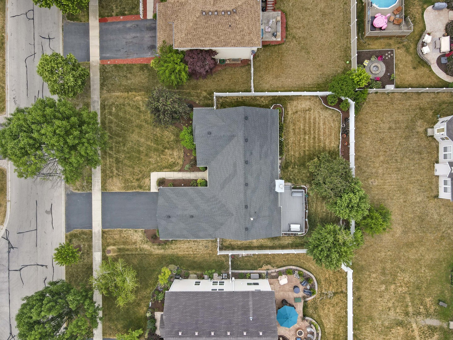 374 Fox Bend Circle Bolingbrook, IL 60440 - Photo 30 of 32 an aerial view of house with a yard