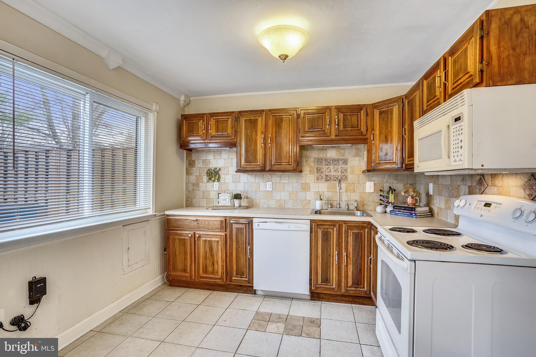1037 Cedar Ridge Court Annapolis, MD 21403 - Photo 13 of 29 Gallery Image 13