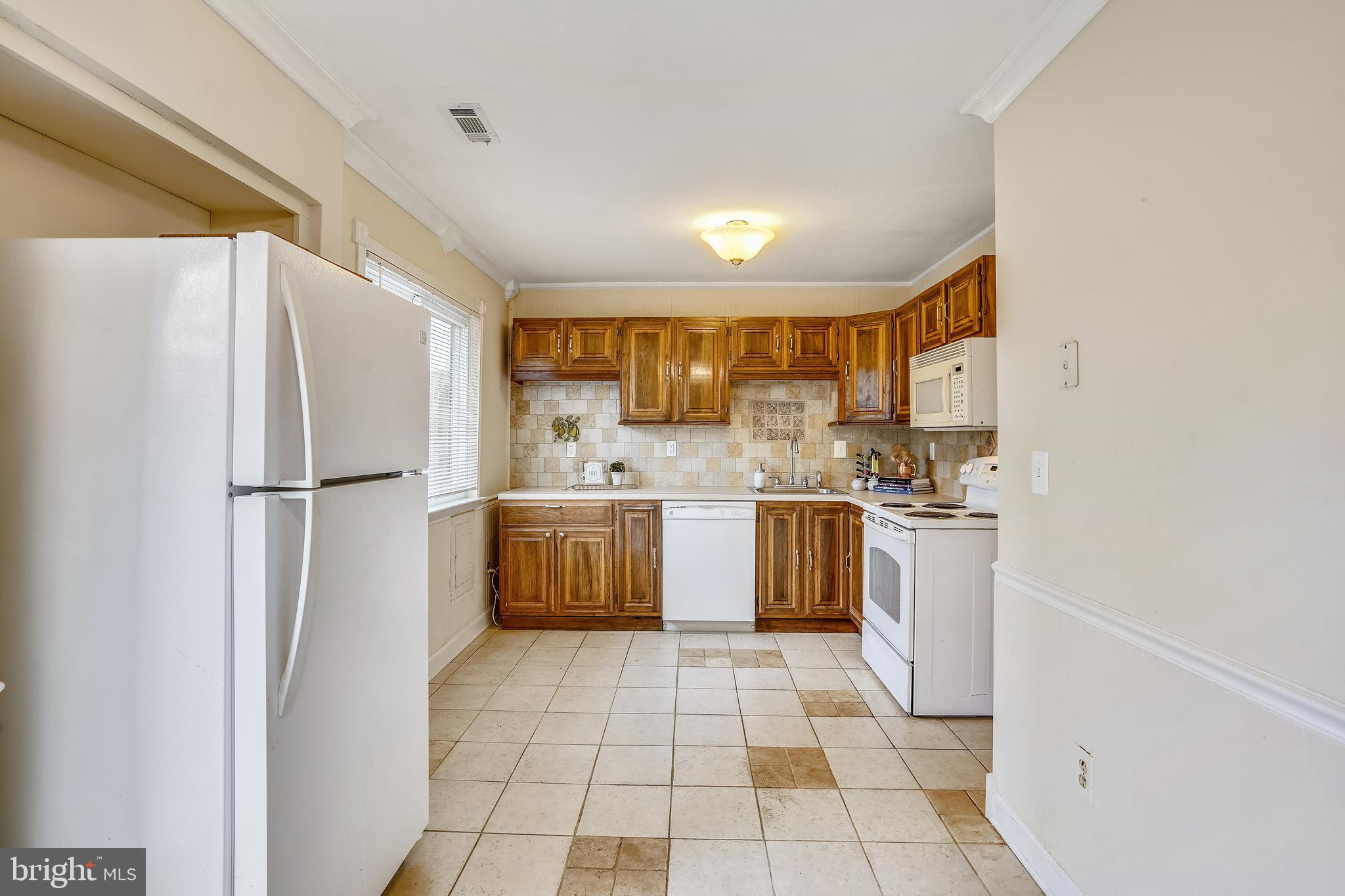 1037 Cedar Ridge Court Annapolis, MD 21403 - Photo 14 of 29 Gallery Image 14
