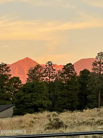 $895,000 | 8951 Richfield Drive, Flagstaff, AZ 86004