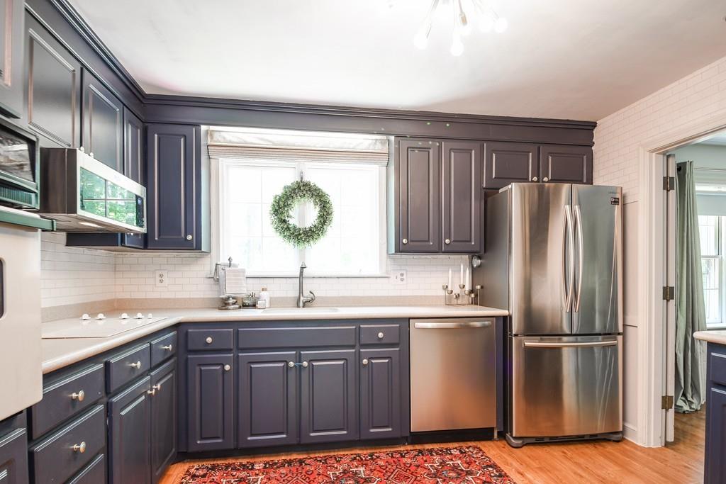653 Main Street Ashland, MA 01721 - Photo 9 of 25 Gallery Image 9